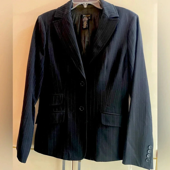 BCBG MAXAZRIA Women’s striped Jacket Blazer Black Sz 8 wool blend - Picture 1 of 7